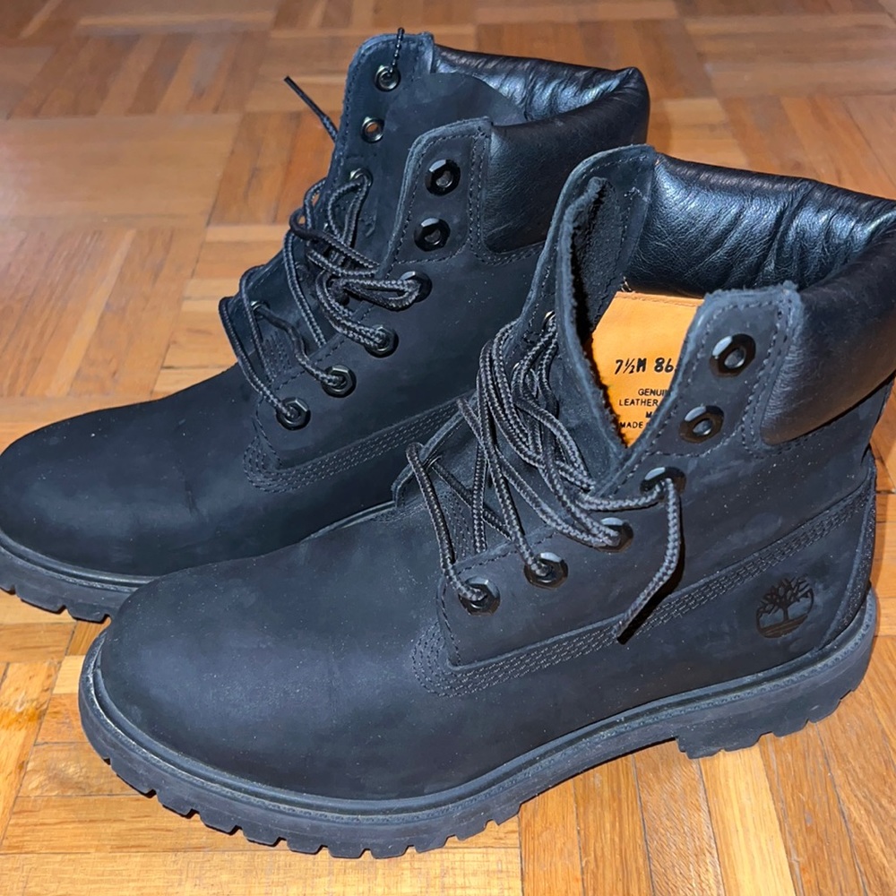 Black Timberland Boots